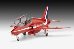 Revell 1/32 BAe Hawk T.1 Red Arrows # 04284