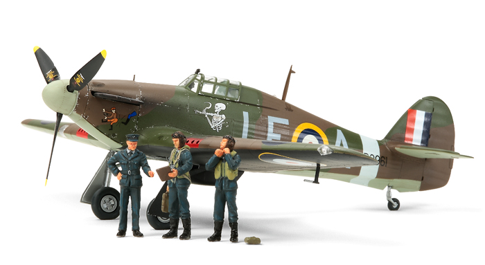 Tamiya 1/48 Hurricane MKI w/t 3 Figures # 37011