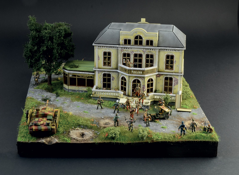 Italeri 1/72 Market Garden: Hotel Hartenstein # 6107